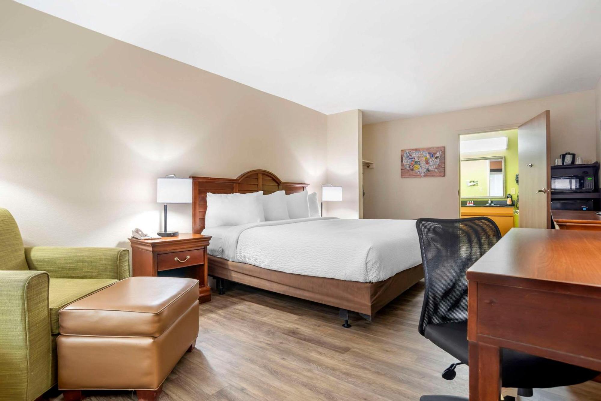 Econo Lodge Moss Point - Pascagoula Екстериор снимка